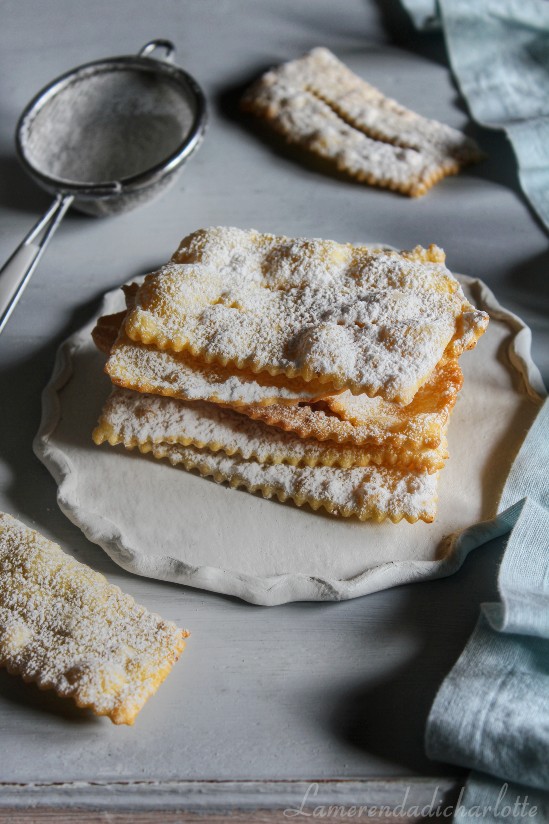 Chiacchiere o frappe di Carnevale